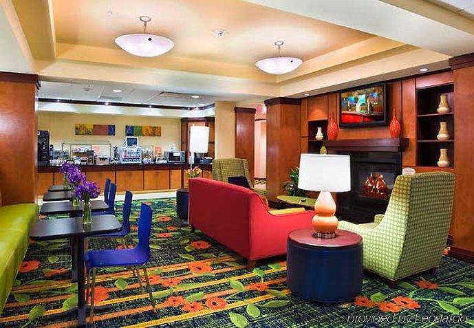 Fairfield Inn & Suites Louisville Downtown Eksteriør bilde